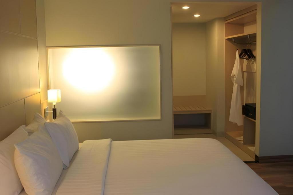 Horison Hotel Sukabumi Kültér fotó