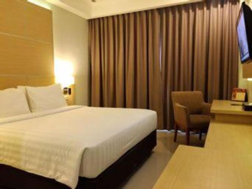 Horison Hotel Sukabumi Kültér fotó