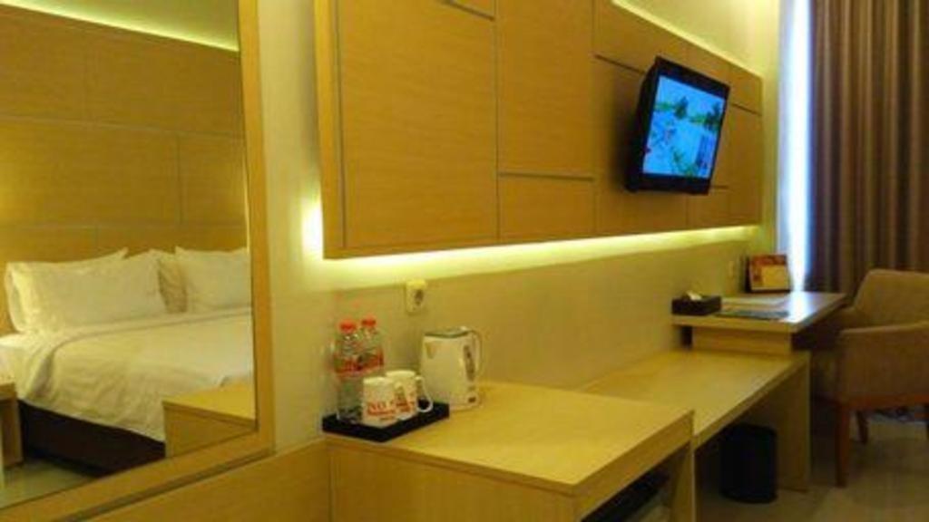 Horison Hotel Sukabumi Kültér fotó