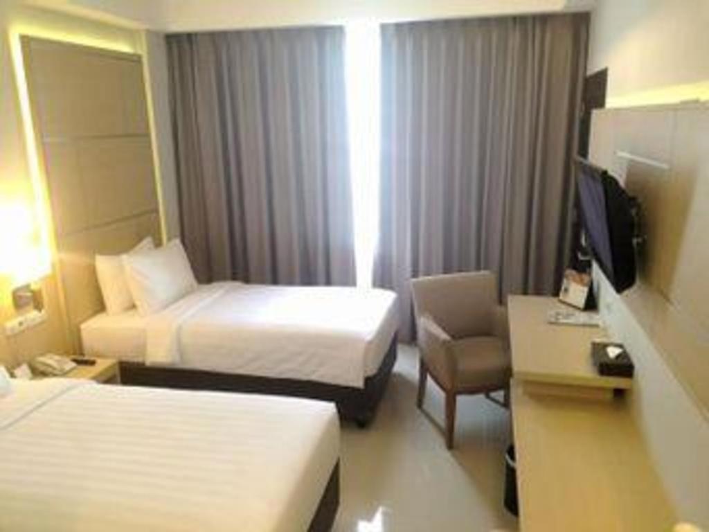 Horison Hotel Sukabumi Kültér fotó