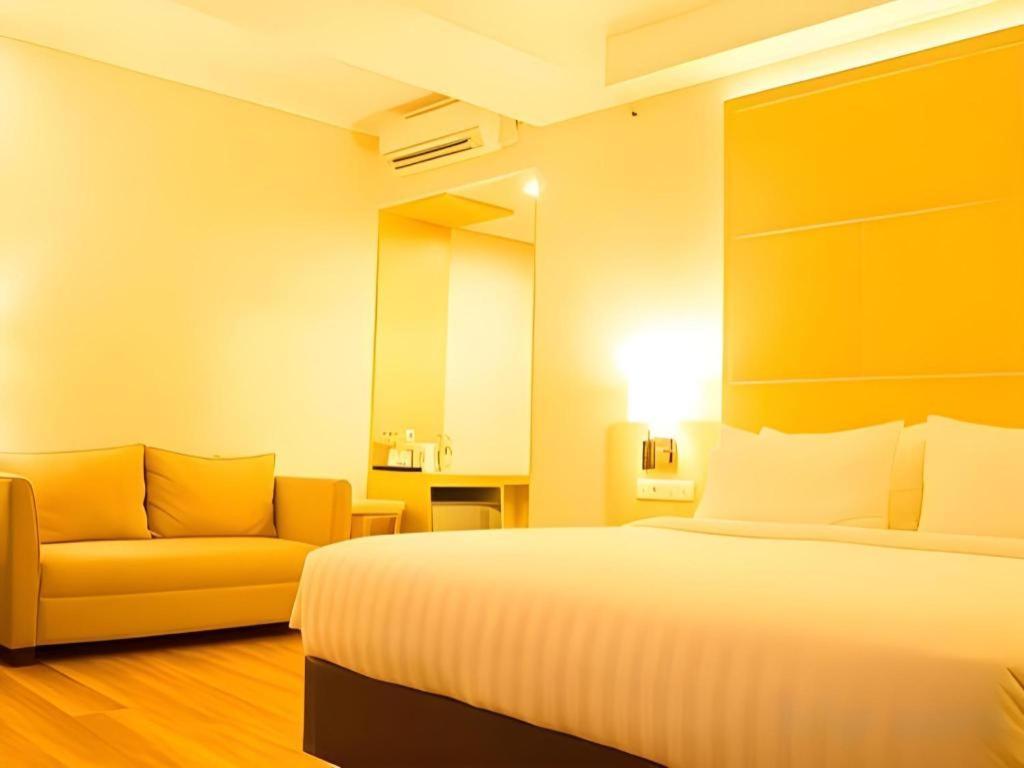Horison Hotel Sukabumi Kültér fotó