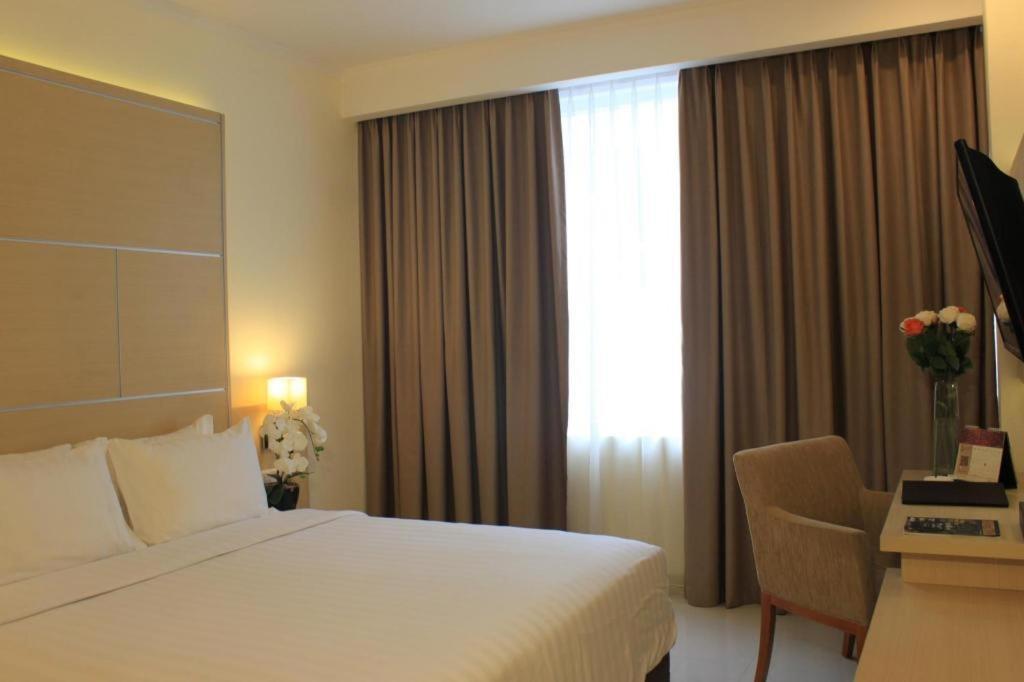 Horison Hotel Sukabumi Kültér fotó