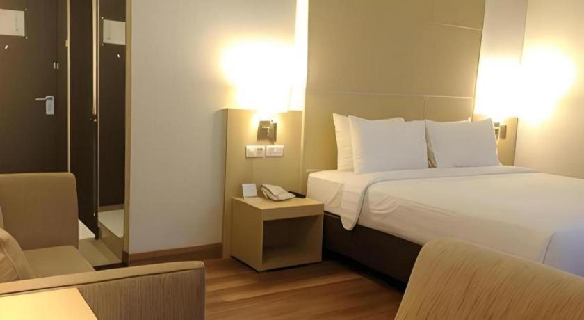 Horison Hotel Sukabumi Kültér fotó