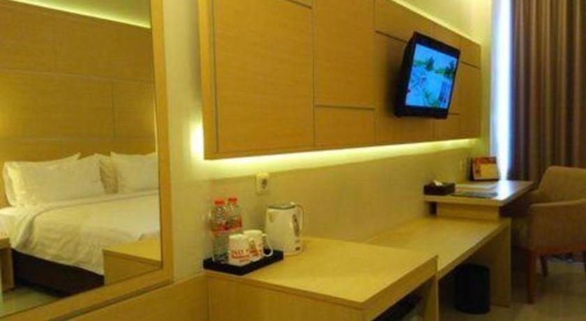 Horison Hotel Sukabumi Kültér fotó